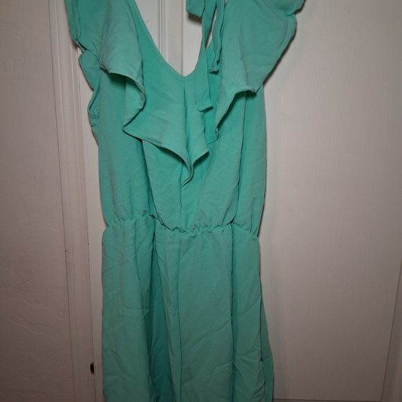 Mint Green Ruffle Romper - Picture 3 of 4